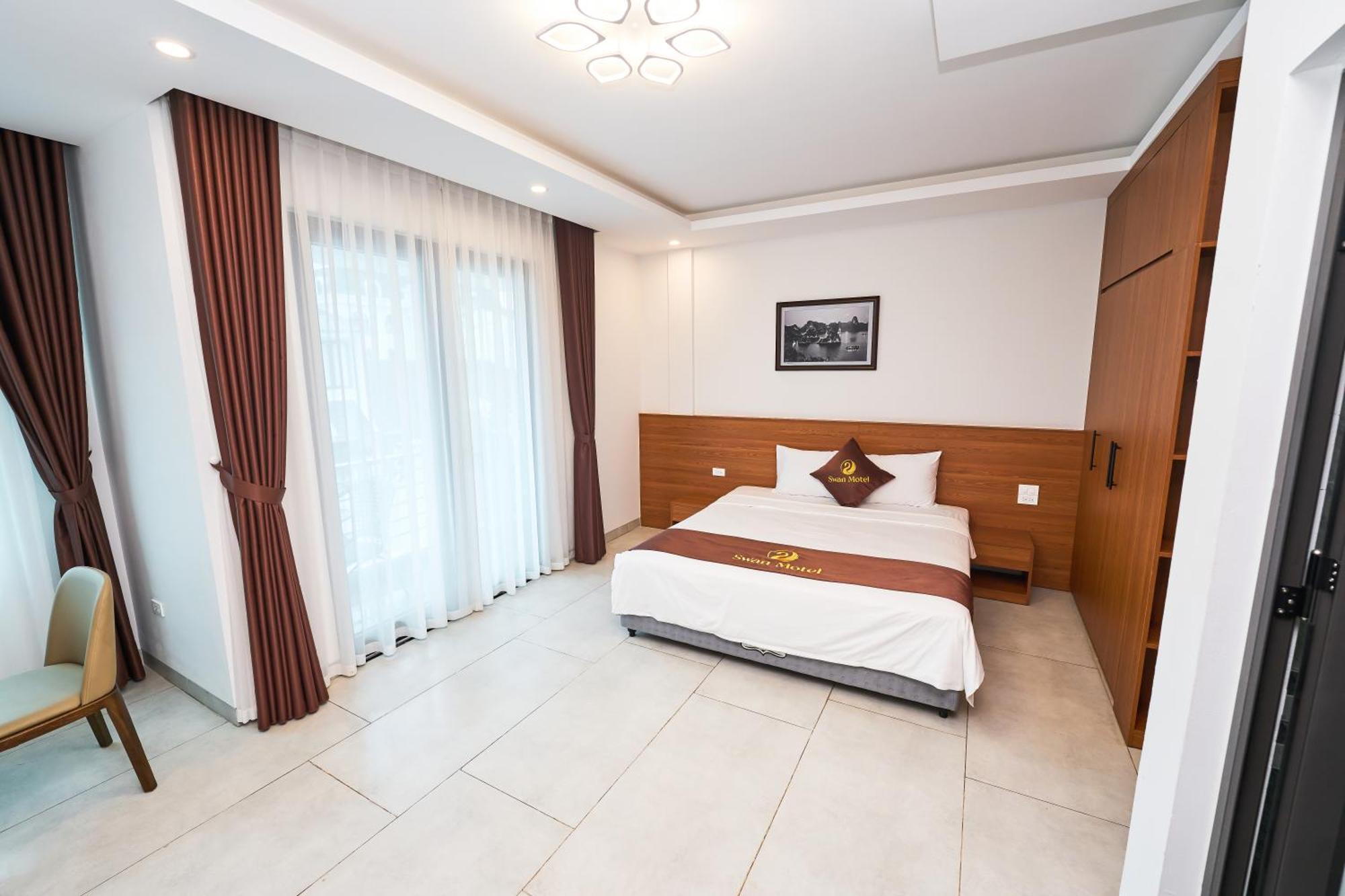 Swan Motel Ha Long Bagian luar foto