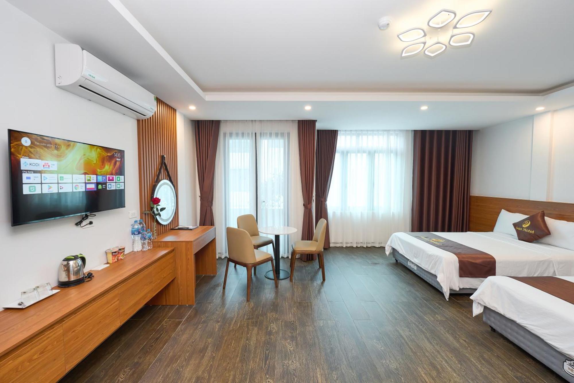Swan Motel Ha Long Bagian luar foto