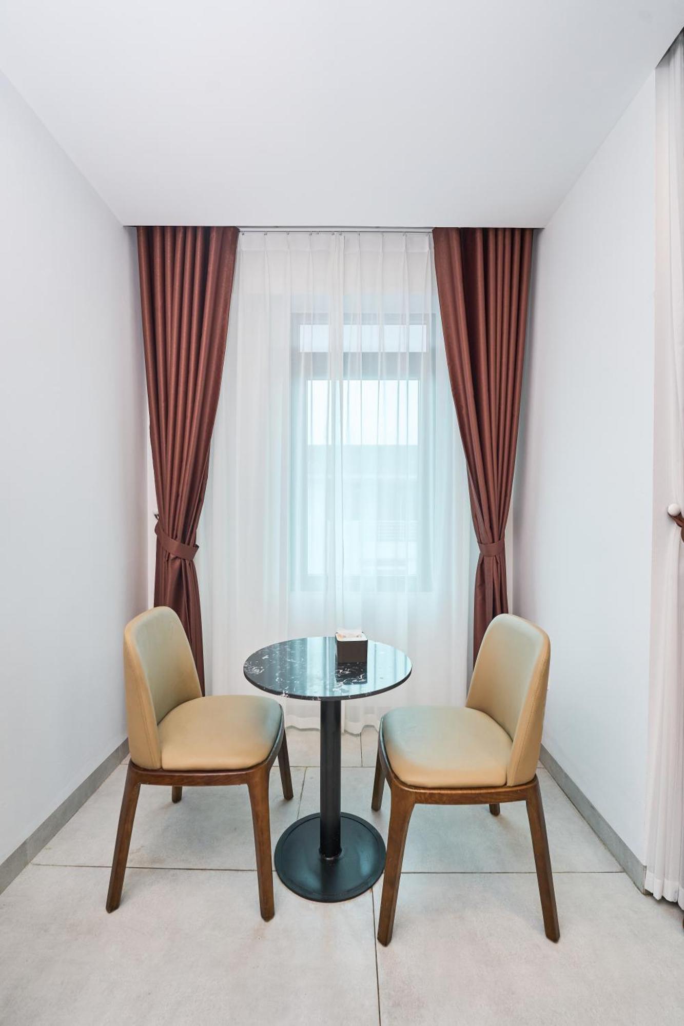 Swan Motel Ha Long Bagian luar foto