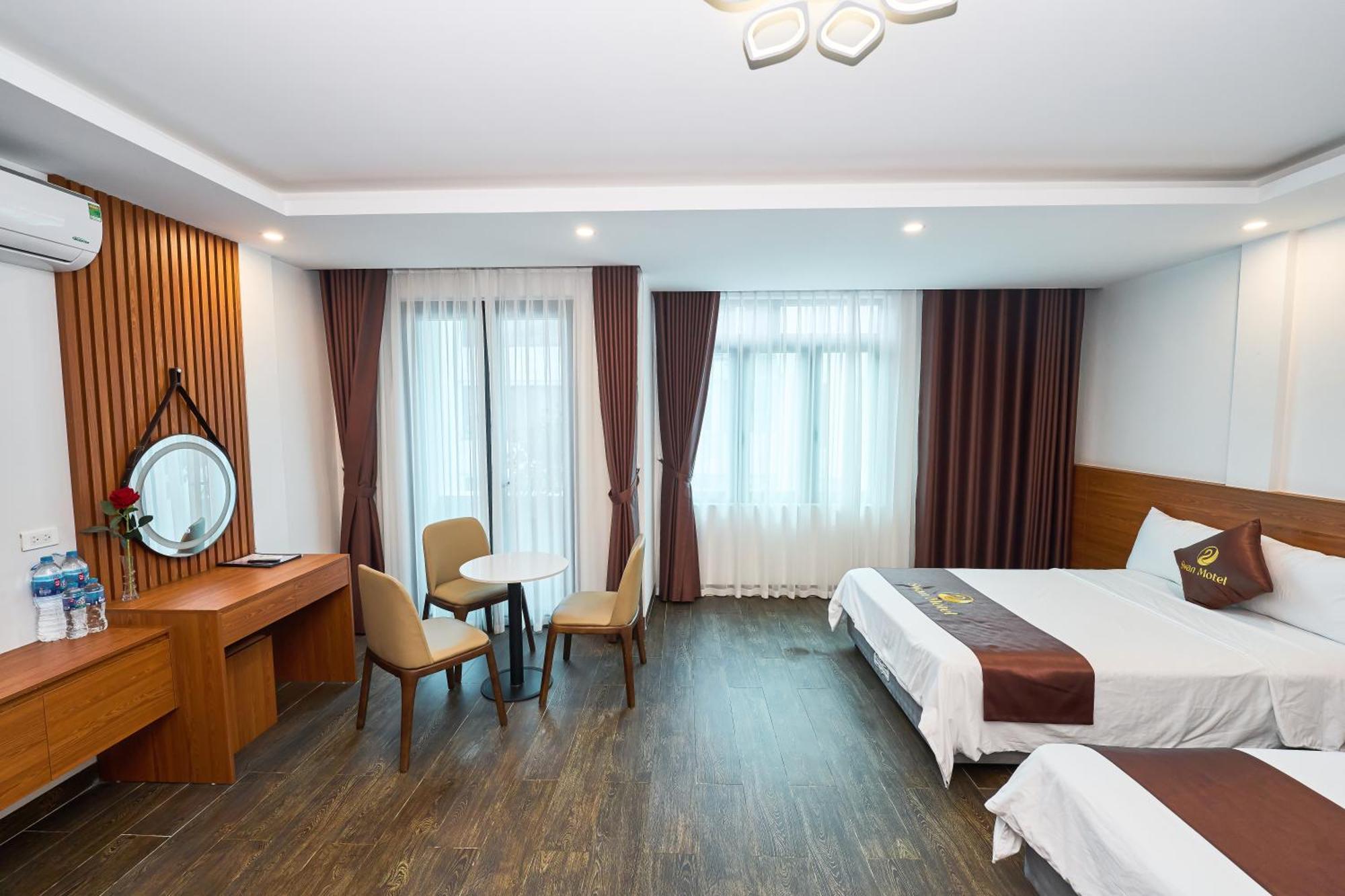 Swan Motel Ha Long Bagian luar foto