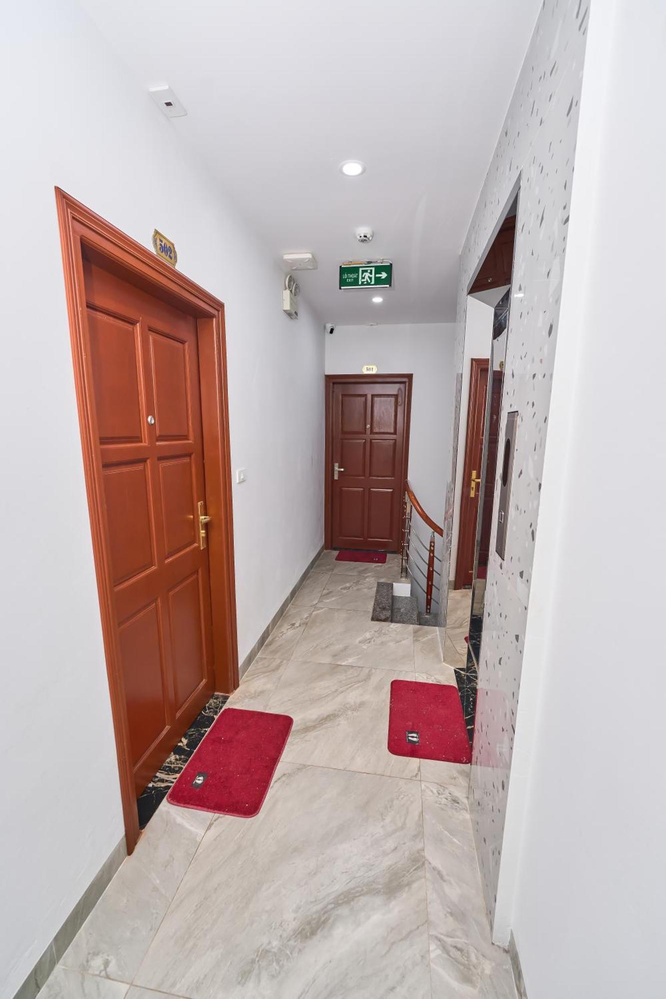 Swan Motel Ha Long Bagian luar foto